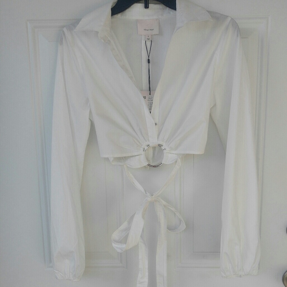 Ring detail poplin crop top